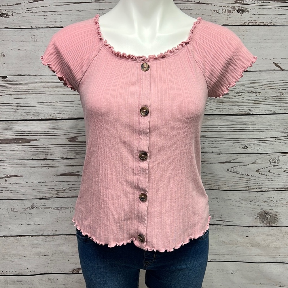 18 plus crop